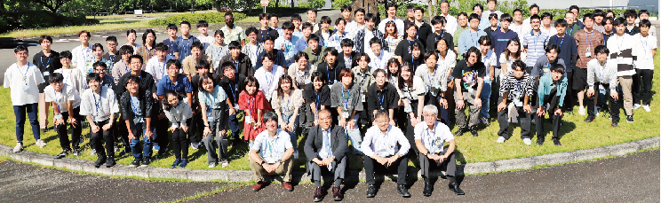 第8回SPring-8秋の学校における集合写真