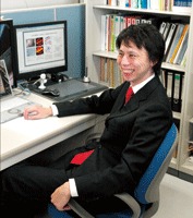 小嗣さん